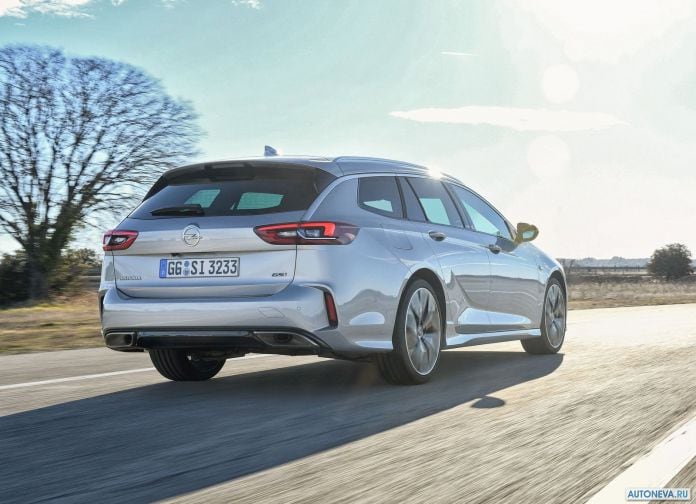 2018 Opel Insignia GSI Sports Tourer - фотография 28 из 39