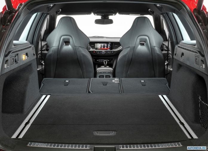 2018 Opel Insignia GSI Sports Tourer - фотография 37 из 39