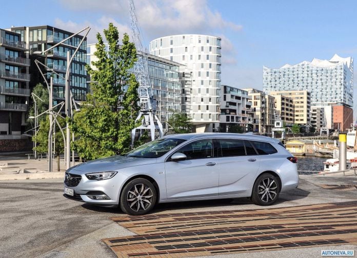 2018 Opel Insignia Sports Tourer - фотография 8 из 63