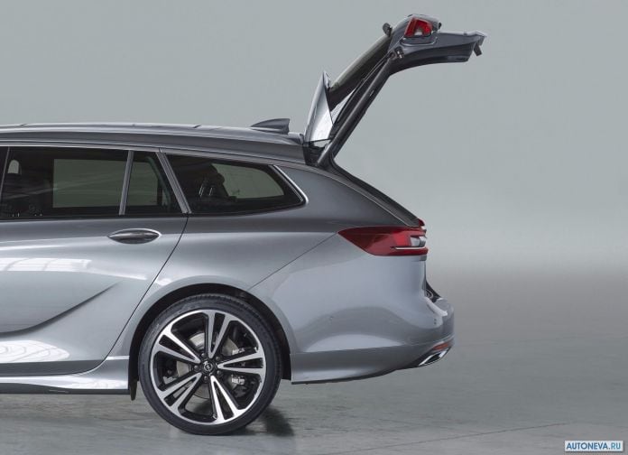 2018 Opel Insignia Sports Tourer - фотография 57 из 63