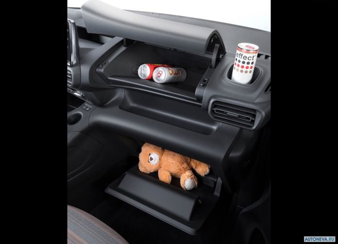 2019 Opel Combo Life - фотография 15 из 16