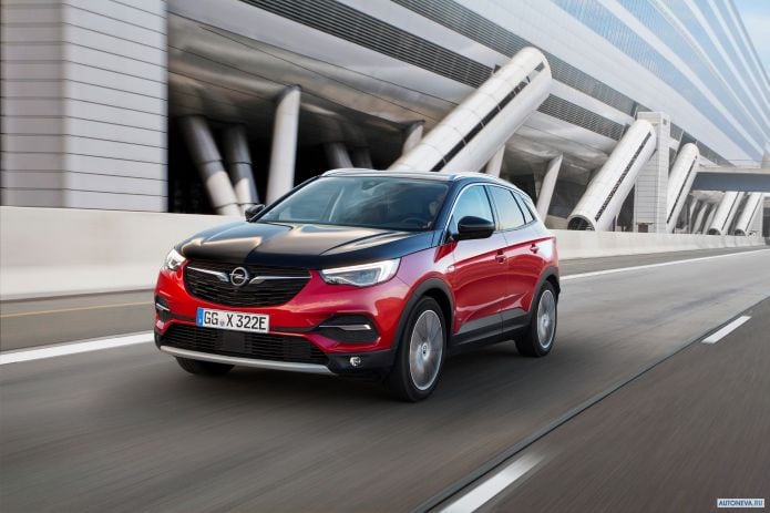 2019 Opel Grandland X Hybrid4 - фотография 5 из 14