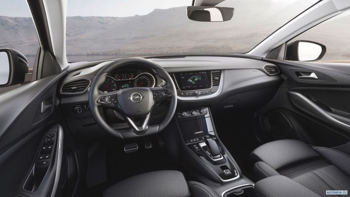 2019 Opel Grandland X Hybrid4 - фотография 11 из 14