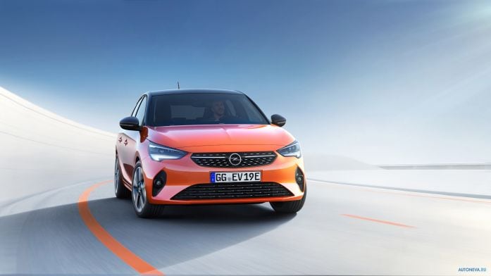 2020 Opel Corsa-e - фотография 2 из 28