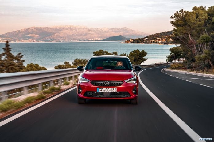 2020 Opel Corsa GS-line - фотография 4 из 40