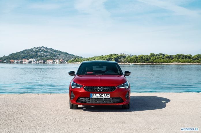 2020 Opel Corsa GS-line - фотография 9 из 40