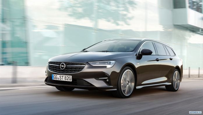 2020 Opel Insignia Sports Tourer - фотография 1 из 5