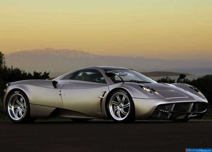 2012 Pagani Huayra - фотография 4 из 51