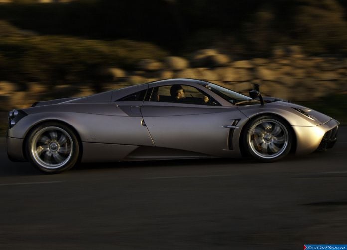 2012 Pagani Huayra - фотография 12 из 51