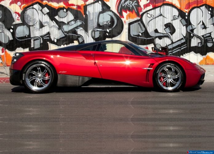 2012 Pagani Huayra - фотография 14 из 51