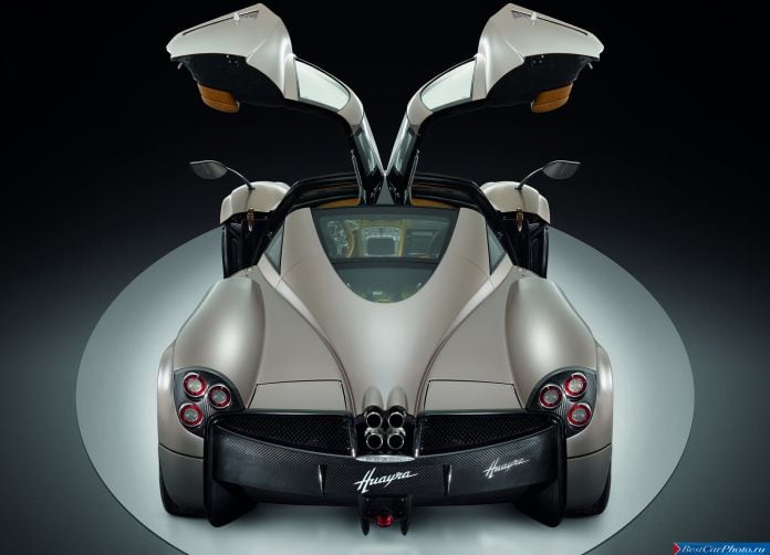 2012 Pagani Huayra - фотография 42 из 51