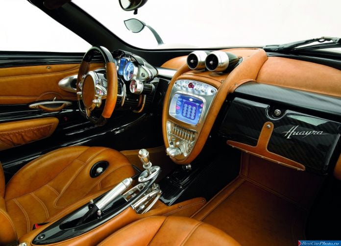 2012 Pagani Huayra - фотография 44 из 51