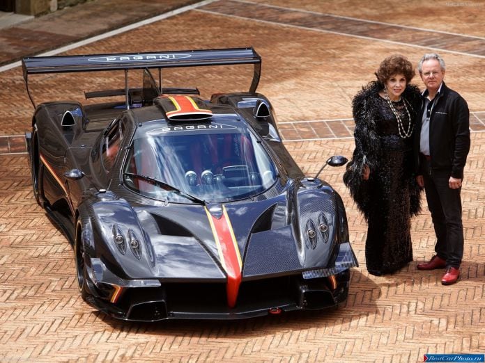 2013 Pagani Zonda Revolucion - фотография 13 из 32
