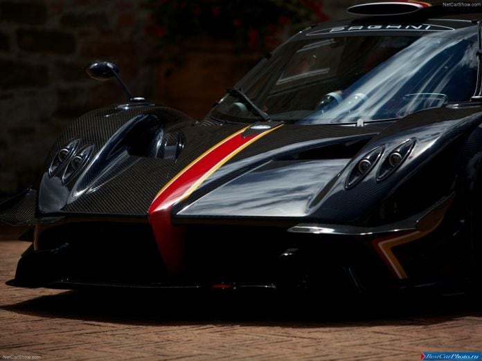 2013 Pagani Zonda Revolucion - фотография 17 из 32