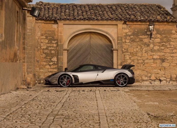 2016 Pagani Huayra  BC - фотография 10 из 61