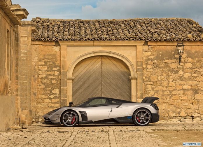 2016 Pagani Huayra  BC - фотография 11 из 61