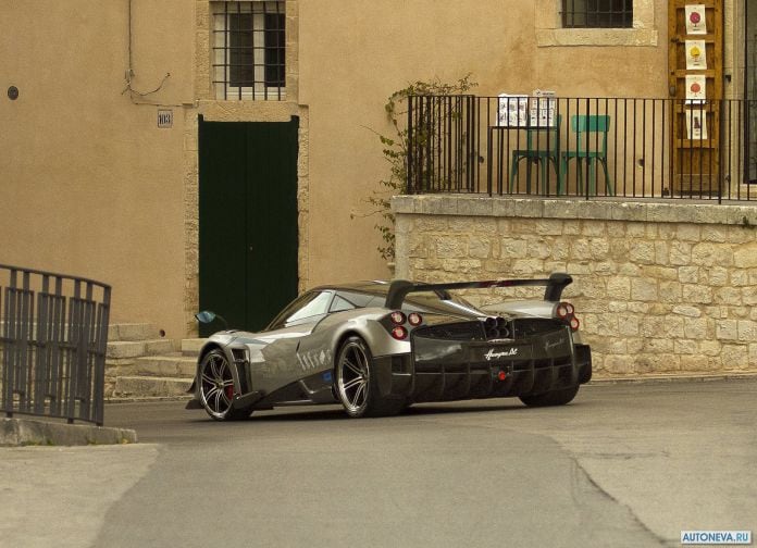 2016 Pagani Huayra  BC - фотография 17 из 61