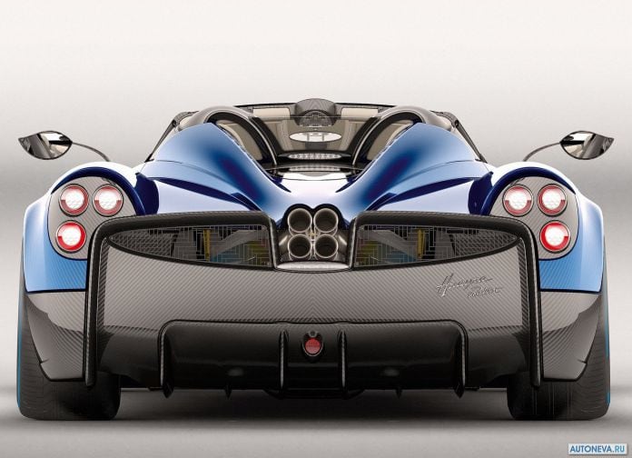 2017 Pagani Huayra Roadster - фотография 7 из 21
