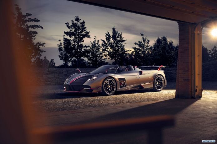 2020 Pagani Huayra BC Roadster - фотография 3 из 20