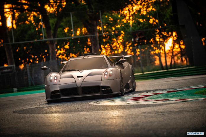 2021 Pagani Imola - фотография 2 из 13