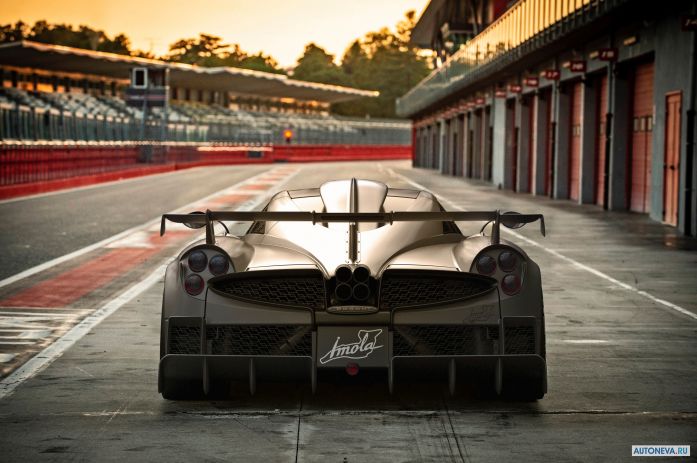 2021 Pagani Imola - фотография 10 из 13