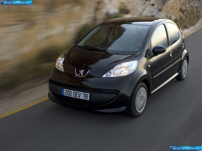 2005 Peugeot 107 - фотография 5 из 71 2005 Peugeot 107 - фотография 5 из 71