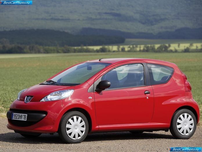 2005 Peugeot 107 - фотография 27 из 71