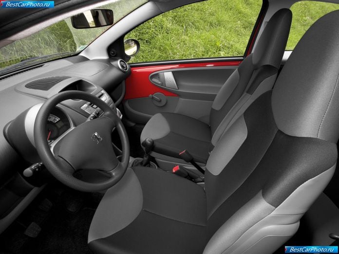 2005 Peugeot 107 - фотография 49 из 71