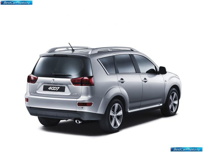 2007 Peugeot 4007 - фотография 18 из 30 2007 Peugeot 4007 - фотография 18 из 30