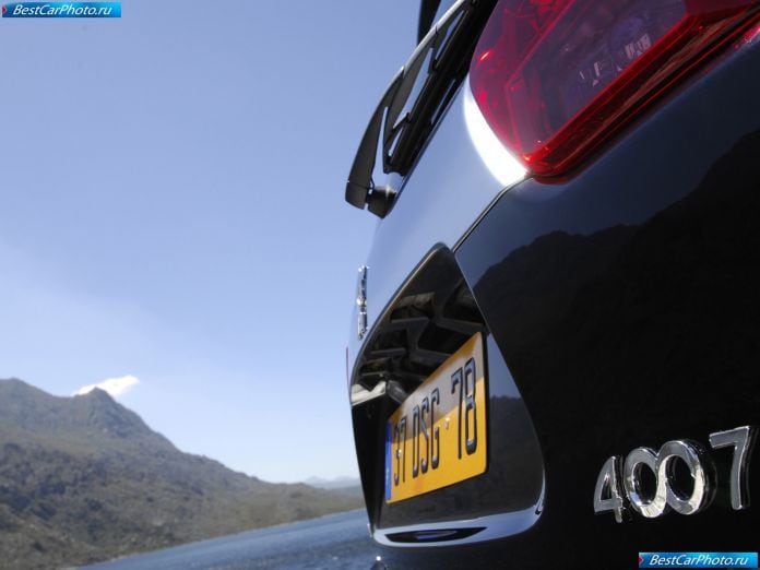 2007 Peugeot 4007 - фотография 24 из 30 2007 Peugeot 4007 - фотография 24 из 30