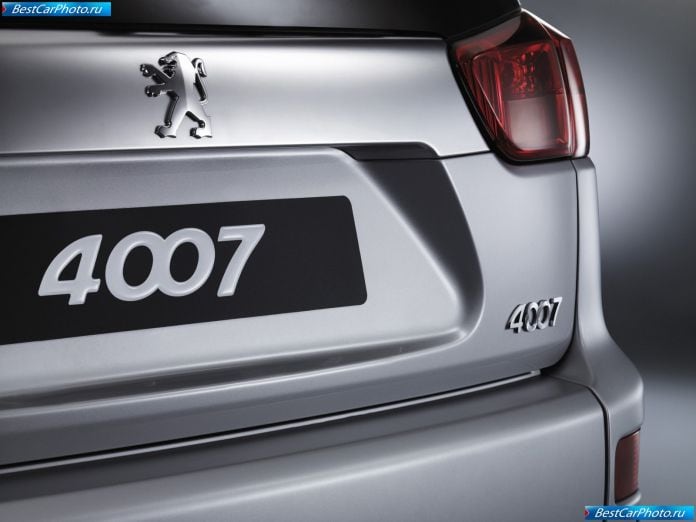 2007 Peugeot 4007 - фотография 25 из 30 2007 Peugeot 4007 - фотография 25 из 30