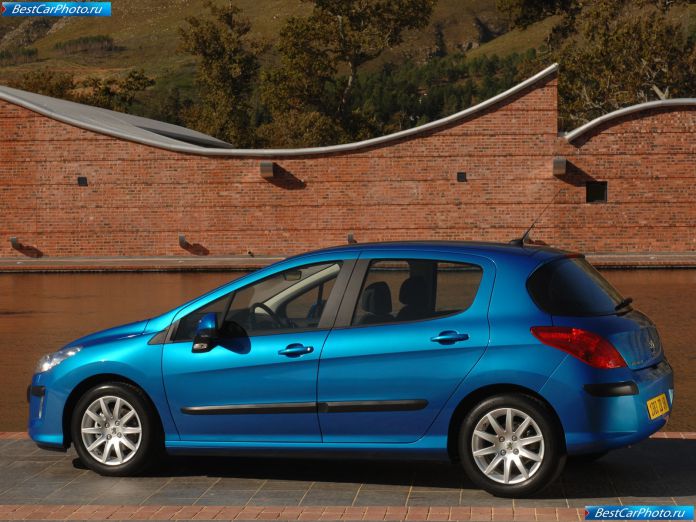 2008 Peugeot 308 - фотография 26 из 81 2008 Peugeot 308 - фотография 26 из 81