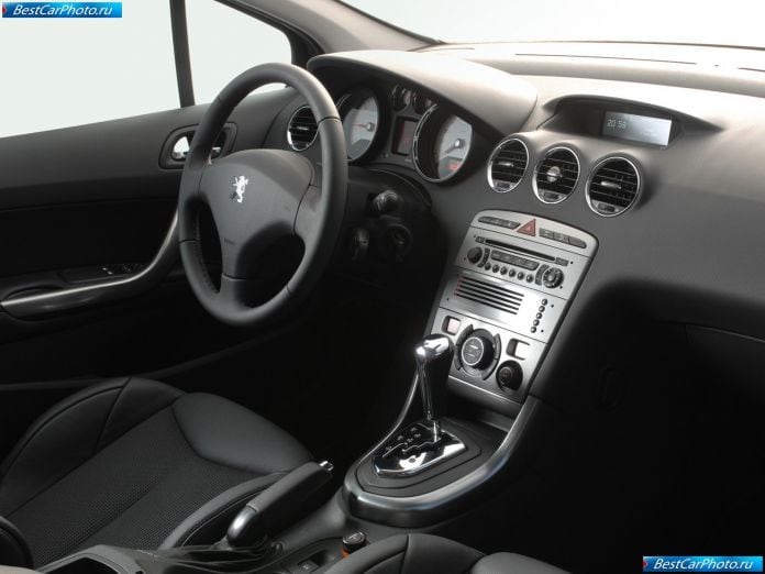 2008 Peugeot 308 - фотография 32 из 81 2008 Peugeot 308 - фотография 32 из 81