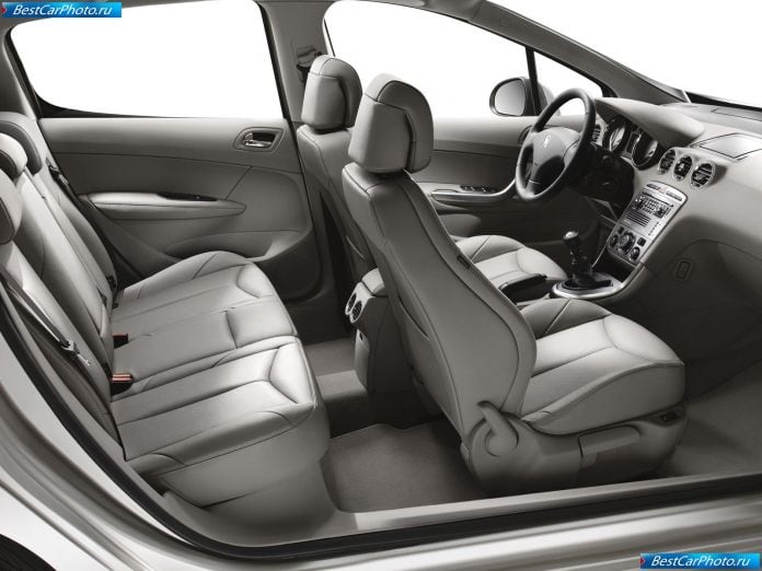 2008 Peugeot 308 - фотография 40 из 81
