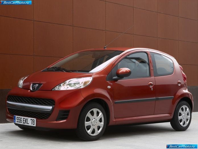 2009 Peugeot 107 - фотография 7 из 32