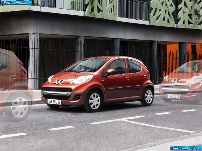 2009 Peugeot 107 - фотография 11 из 32 2009 Peugeot 107 - фотография 11 из 32
