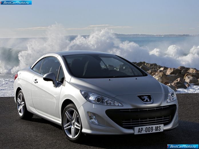 2009 Peugeot 308 Cc - фотография 2 из 115