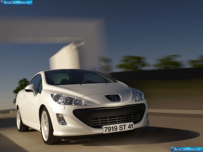 2009 Peugeot 308 Cc - фотография 8 из 115
