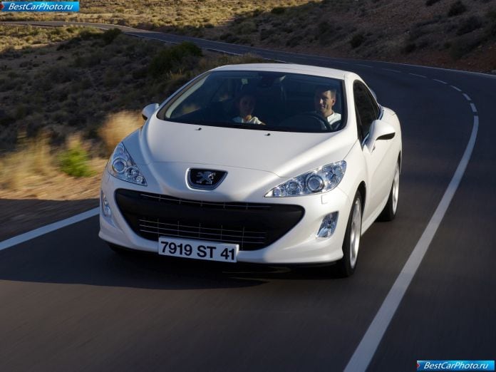 2009 Peugeot 308 Cc - фотография 25 из 115 2009 Peugeot 308 Cc - фотография 25 из 115