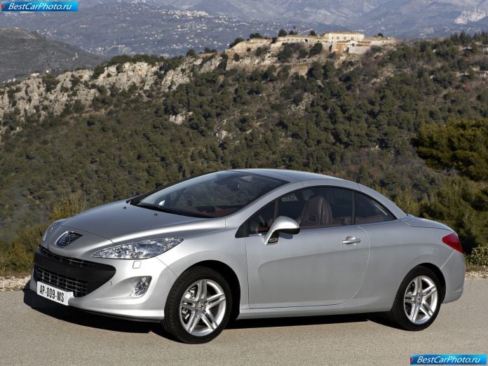 2009 Peugeot 308 Cc - фотография 28 из 115 2009 Peugeot 308 Cc - фотография 28 из 115