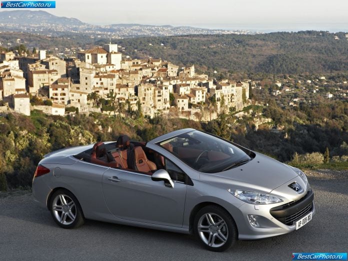 2009 Peugeot 308 Cc - фотография 32 из 115 2009 Peugeot 308 Cc - фотография 32 из 115