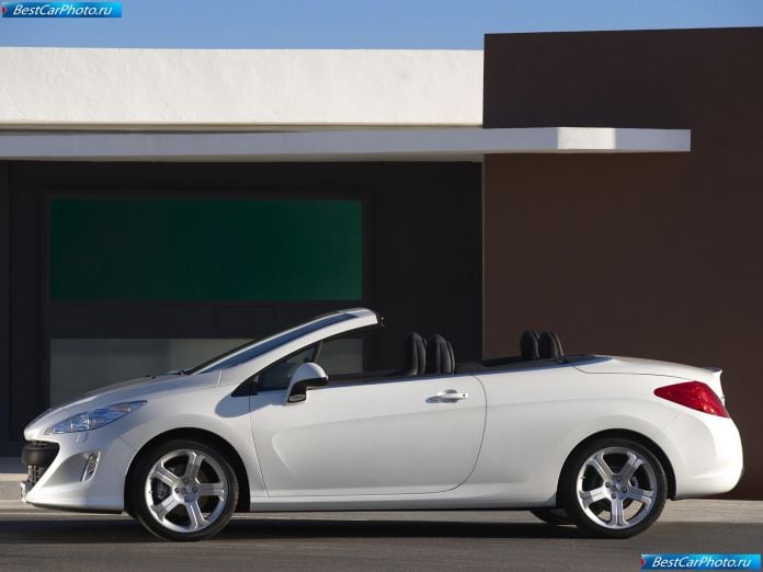 2009 Peugeot 308 Cc - фотография 39 из 115 2009 Peugeot 308 Cc - фотография 39 из 115