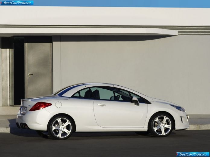 2009 Peugeot 308 Cc - фотография 58 из 115 2009 Peugeot 308 Cc - фотография 58 из 115