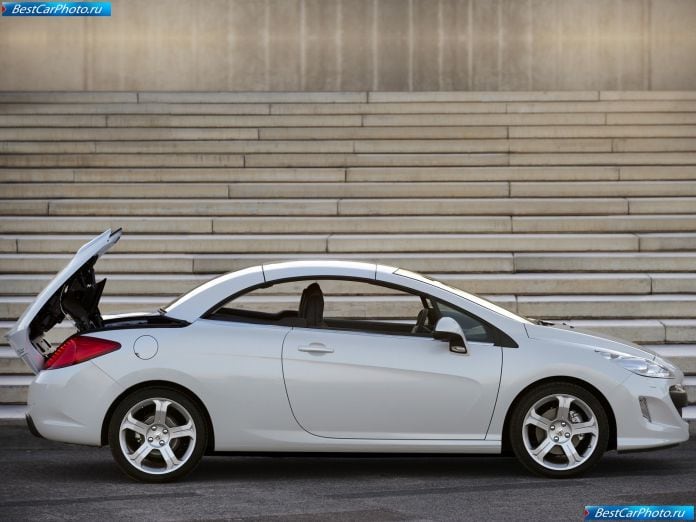 2009 Peugeot 308 Cc - фотография 68 из 115 2009 Peugeot 308 Cc - фотография 68 из 115