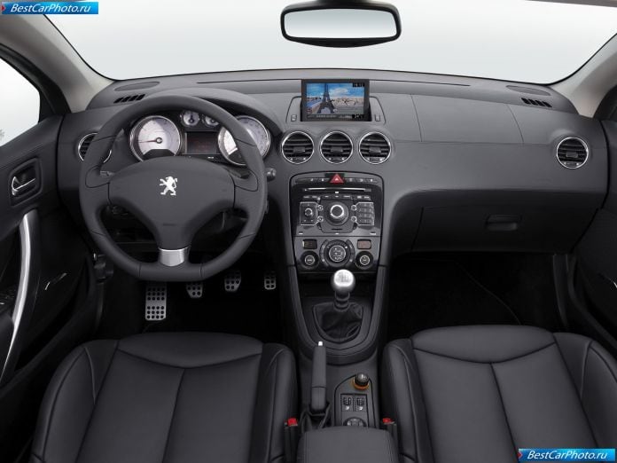 2009 Peugeot 308 Cc - фотография 76 из 115 2009 Peugeot 308 Cc - фотография 76 из 115