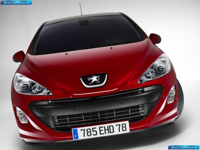 2009 Peugeot 308 Gt Thp 175 - фотография 3 из 4 2009 Peugeot 308 Gt Thp 175 - фотография 3 из 4