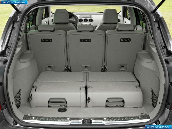 2009 Peugeot 308 Sw - фотография 21 из 29 2009 Peugeot 308 Sw - фотография 21 из 29