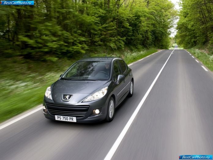 2010 Peugeot 207 - фотография 8 из 32 2010 Peugeot 207 - фотография 8 из 32
