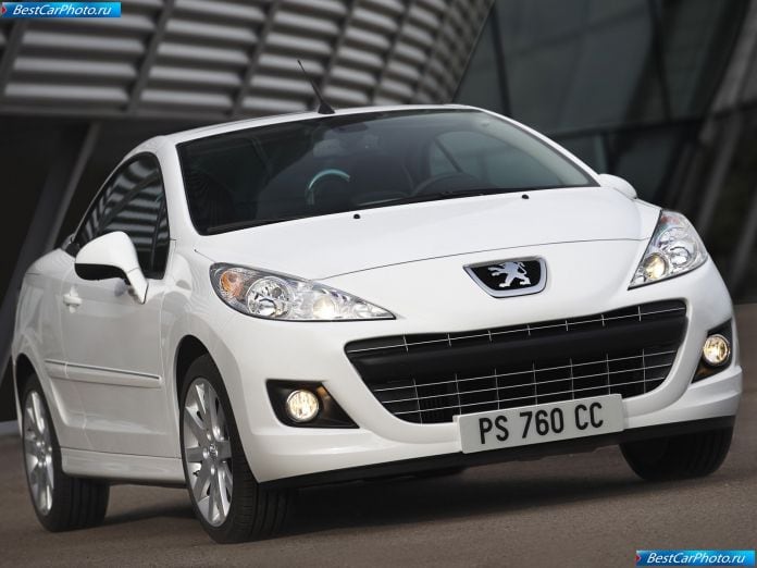 2010 Peugeot 207 Cc - фотография 3 из 20