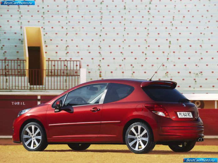 2010 Peugeot 207 Rc - фотография 12 из 27 2010 Peugeot 207 Rc - фотография 12 из 27